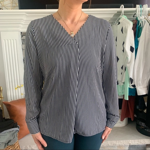 Ann Taylor Factory Tops - Ann Taylor Factory M Navy Stripe LS Blouse